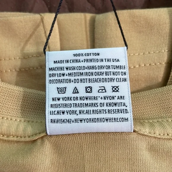 New York or Nowhere Waverly Long sleeve tee Tan size S - Picture 3 of 6